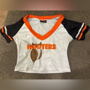 Hooters jersey